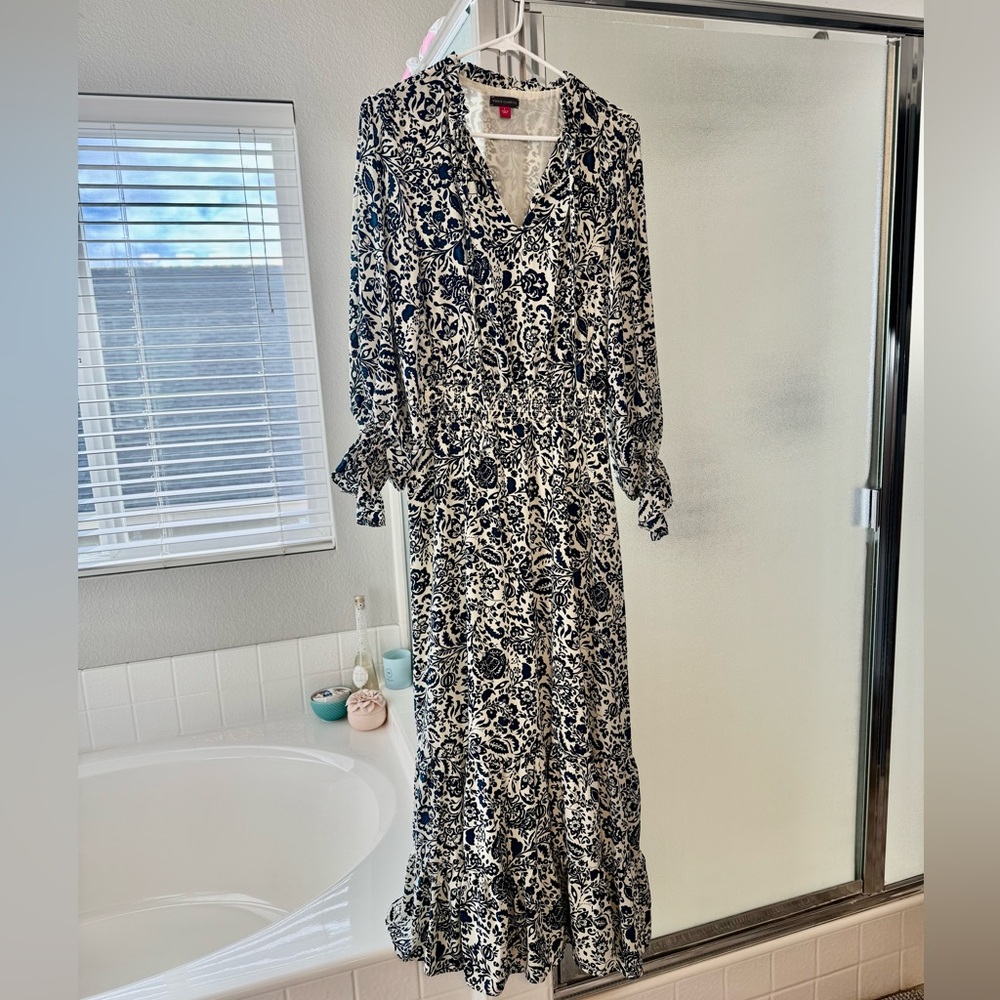 Vince Camuto Blue & White Floral Dress – Size Large